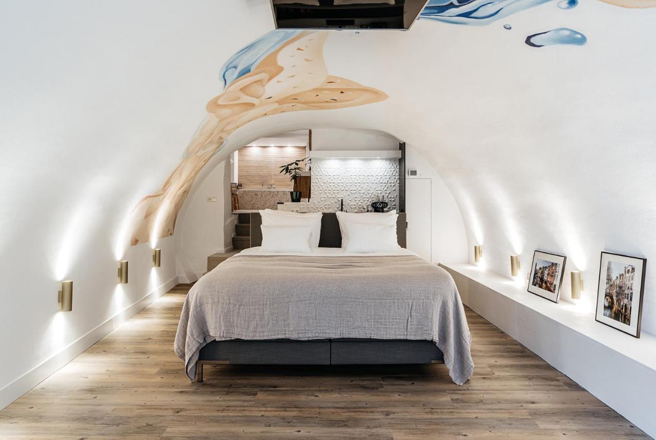 Cozy Pillow Утрехт Экстерьер фото